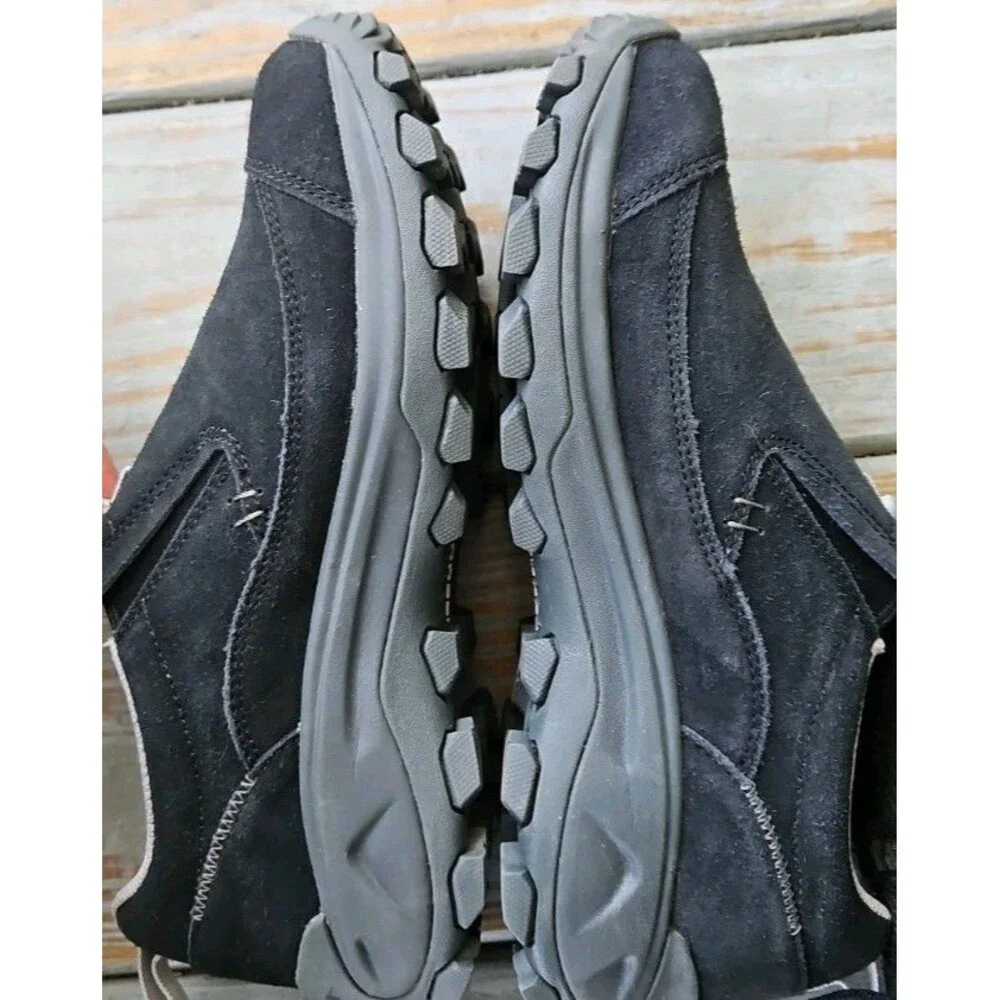 Merrell Nessa Slip On Black Suede Hiking Walking Shoes Sz 7.5